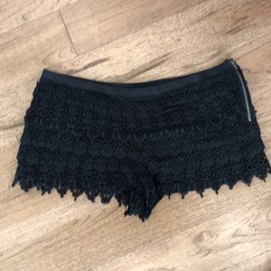 Itsy Bitsy lace knit shorts